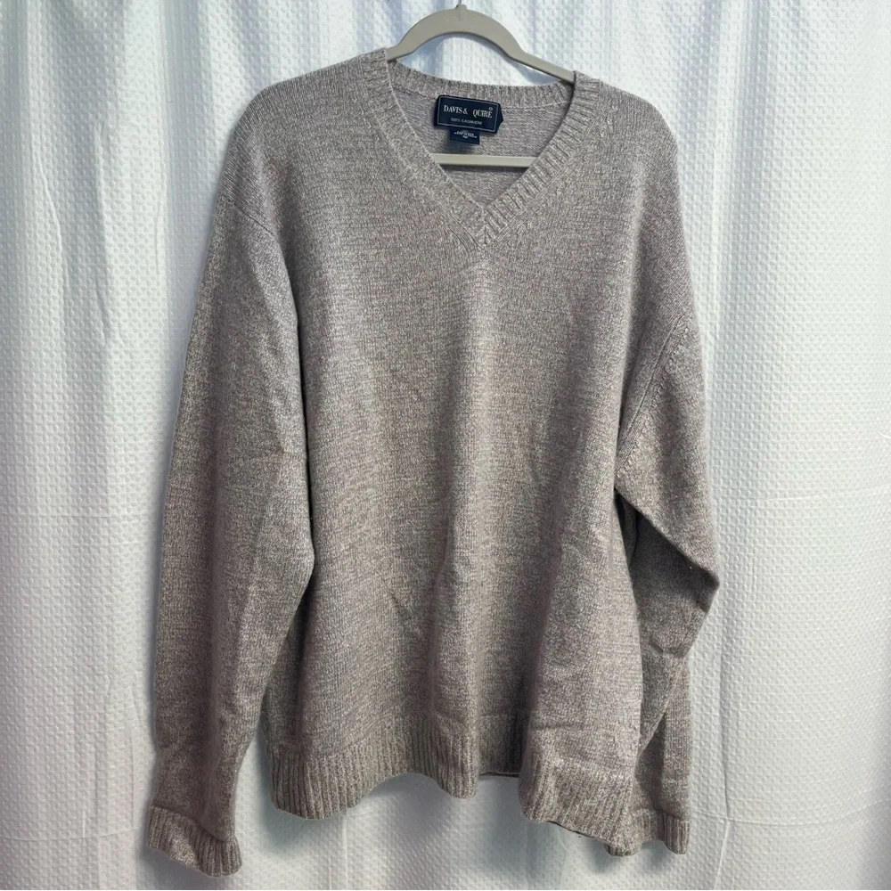 Classic 100% Cashmere V-Neck Sweater Heathered Purple‎ Classic XL
